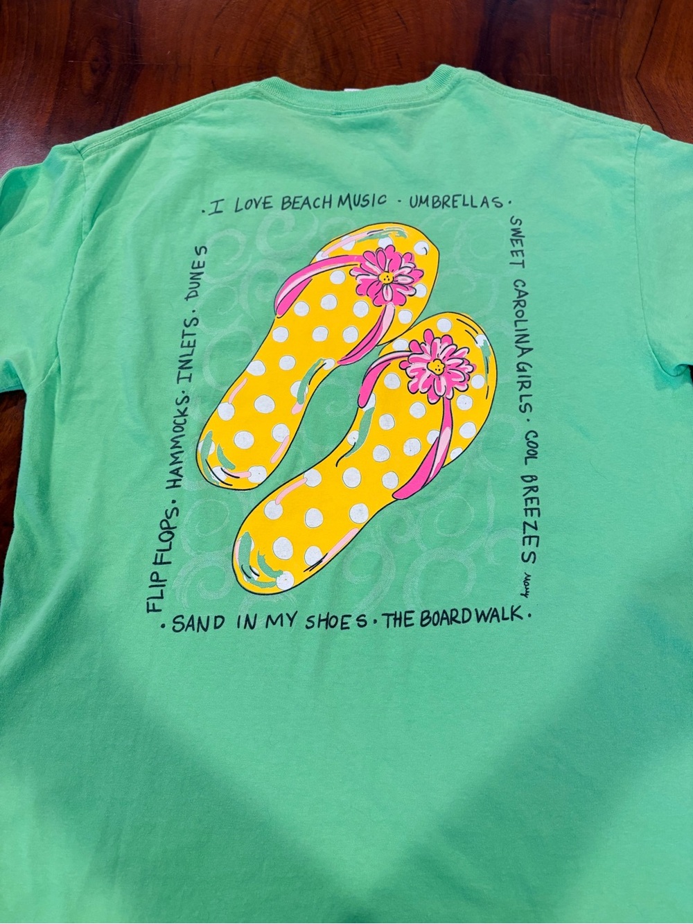 It’s A Girl Thing' Graphic Tee, size M